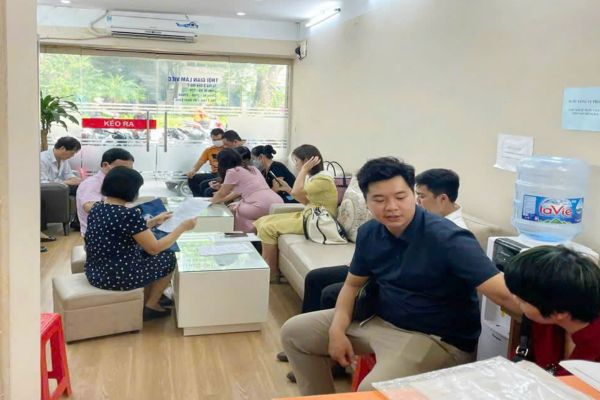 Văn ph&ograve;ng C&ocirc;ng chứng Ph&uacute; Xuy&ecirc;n - H&igrave;nh 2