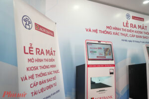 ai được chứng thực giấy tờ