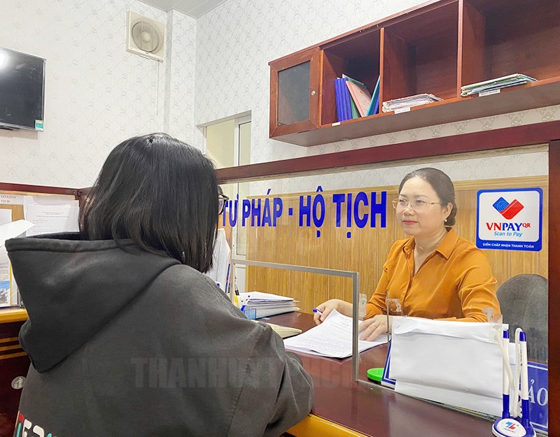 cán bộ tư pháp hộ tịch chứng thực