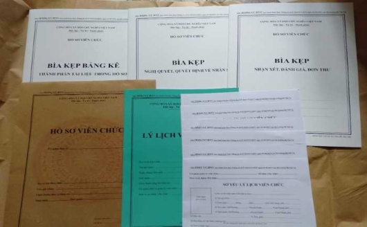 chứng thực hồ sơ thi c&ocirc;ng chức - H&igrave;nh 3