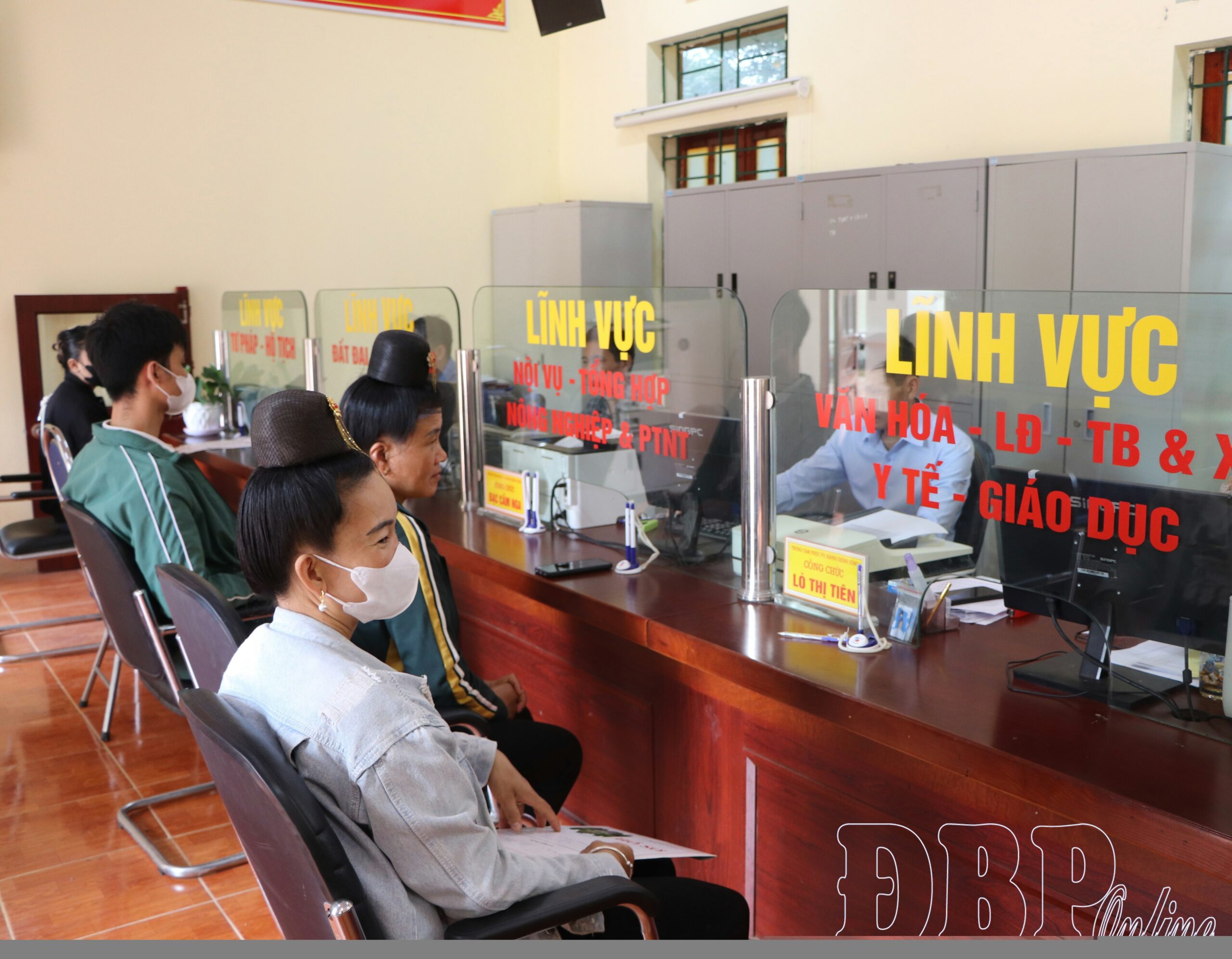 chứng thực tại xã gần đây - Hình 5