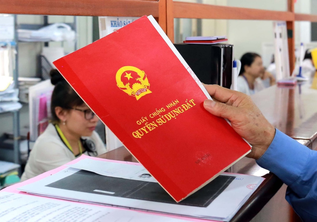công chứng sổ đỏ - Hình 1
