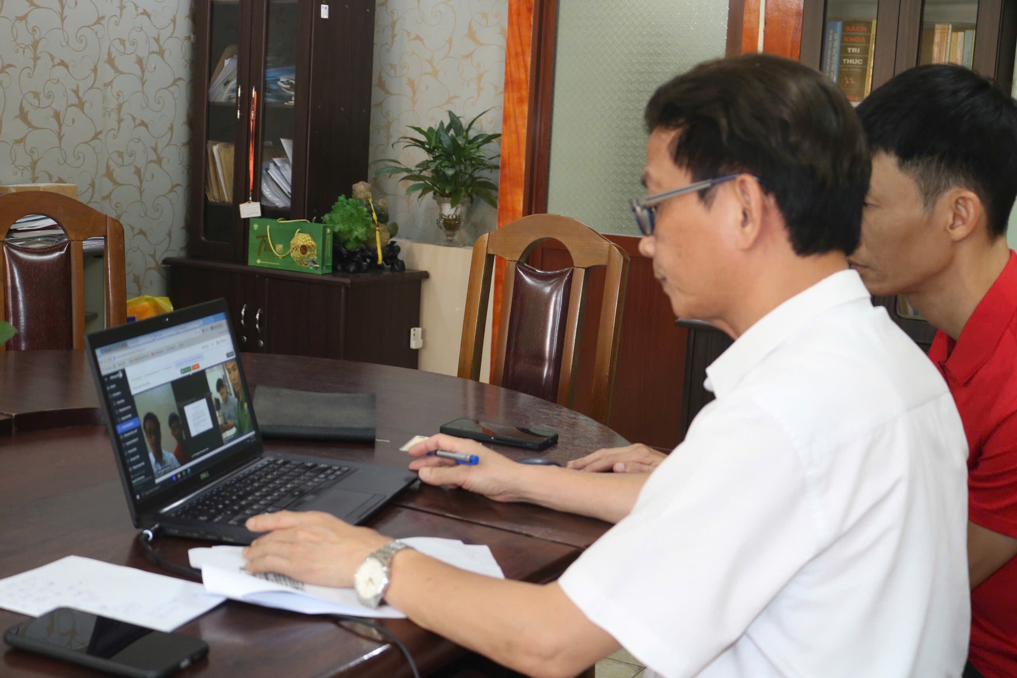 c&ocirc;ng chứng trực tuyến - H&igrave;nh 4