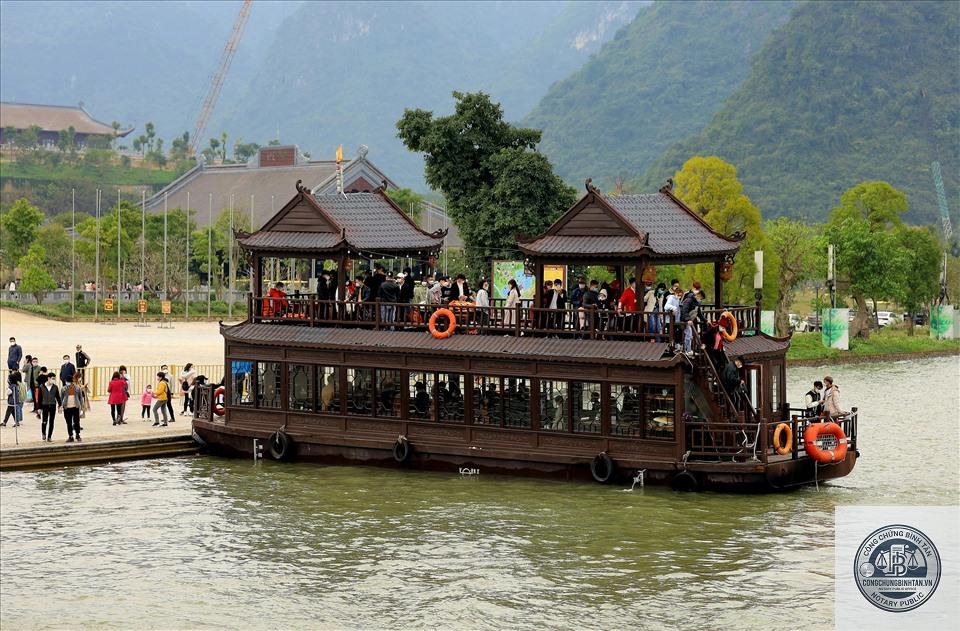 di ch&uacute;c t&agrave;u thuyền - H&igrave;nh 3