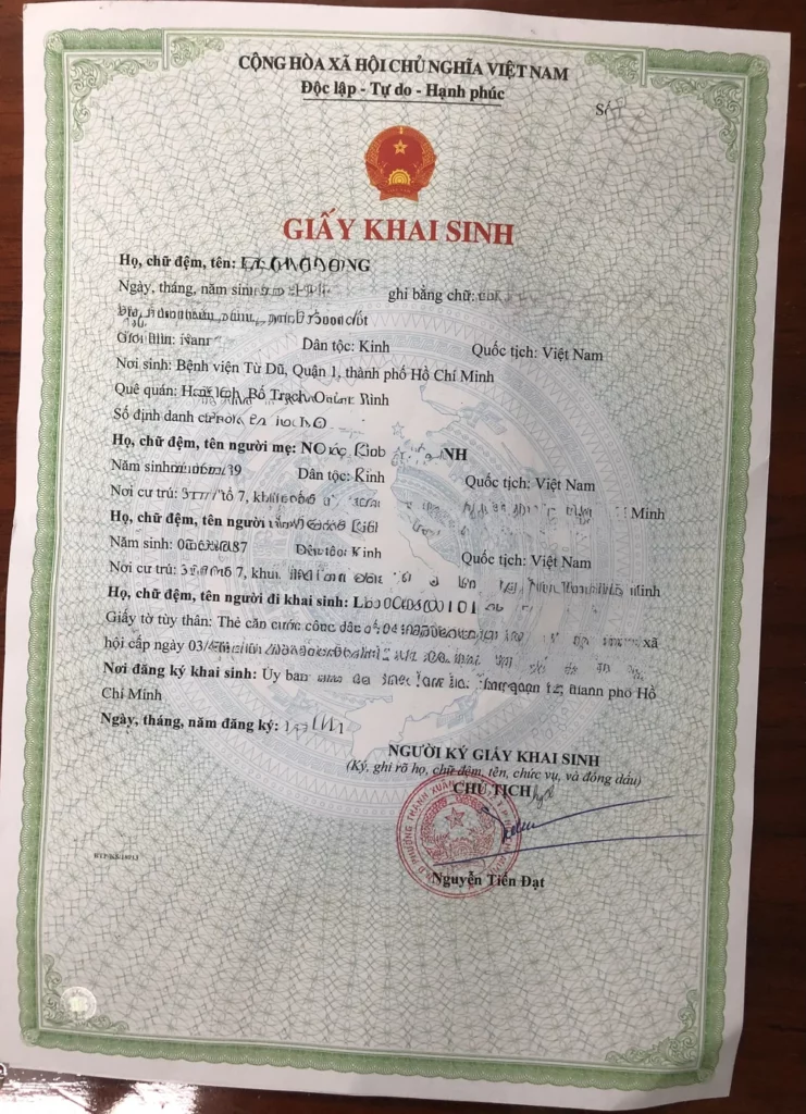 giấy khai sinh