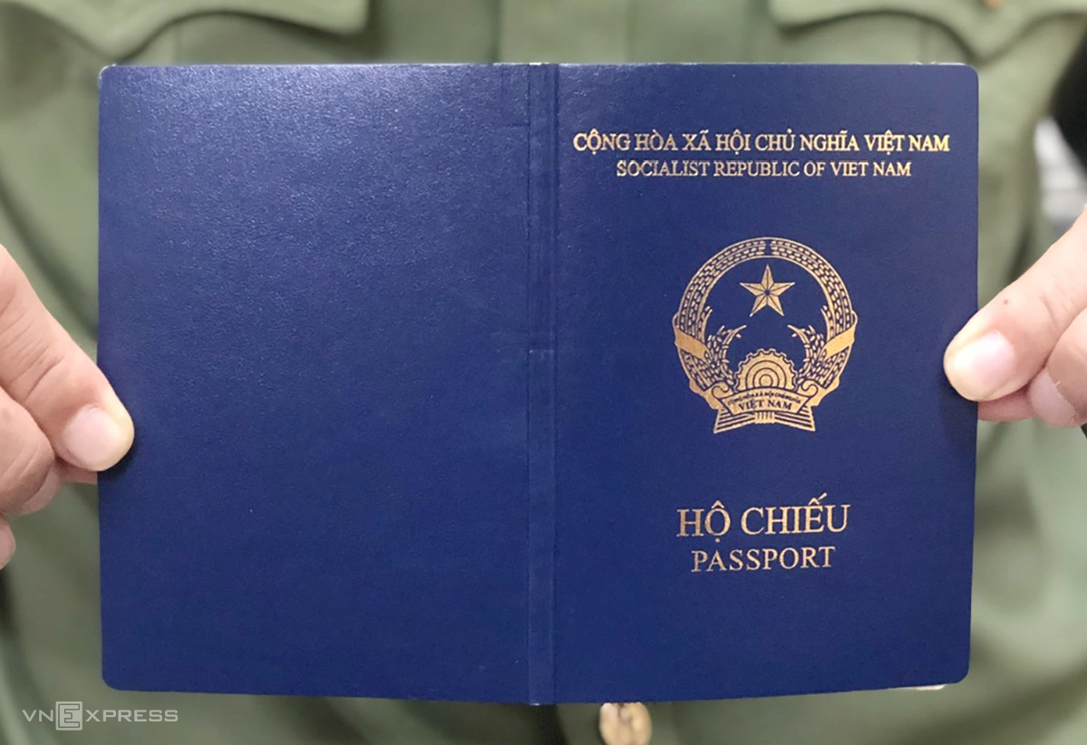 hộ chiếu bị hủy - Hình 3
