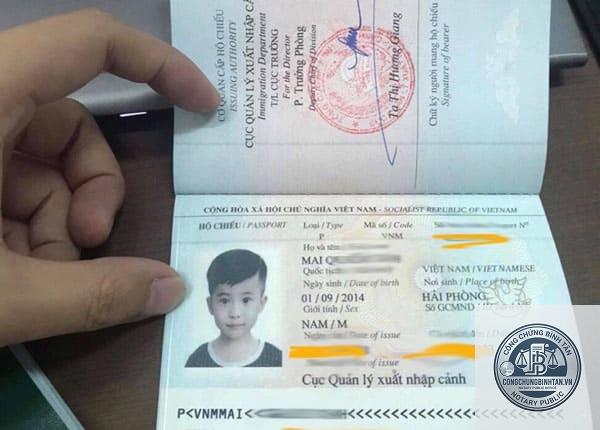 hộ chiếu trẻ em c&oacute; cần gia hạn kh&ocirc;ng - H&igrave;nh 2
