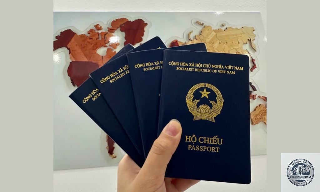 làm hộ chiếu lần đầu
