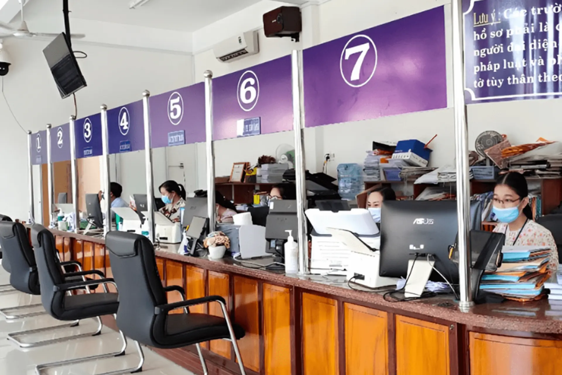văn ph&ograve;ng c&ocirc;ng chứng l&agrave;m việc thứ 7 - H&igrave;nh 5