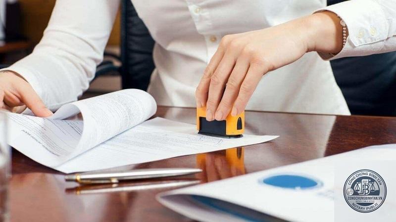 c&ocirc;ng chứng vi&ecirc;n c&oacute; kiểm tra t&agrave;i sản kh&ocirc;ng - Image 3
